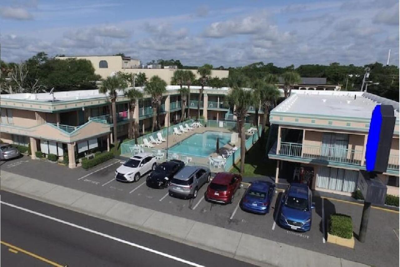 Royal Palace Inn And Suites Myrtle Beach Ocean Blvd Eksteriør billede