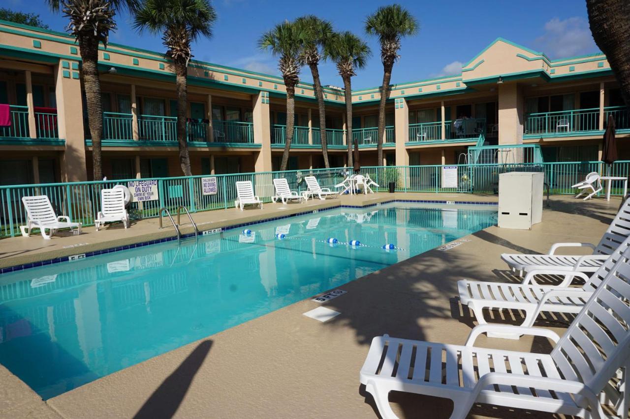 Royal Palace Inn And Suites Myrtle Beach Ocean Blvd Eksteriør billede